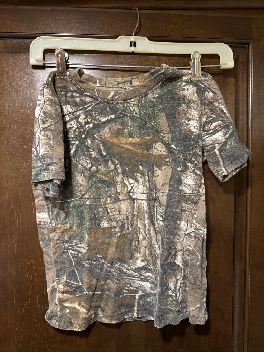 Magellan Outdoors Short Sleeve Camo Tee in Brown and Green